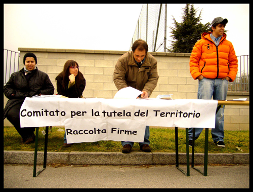 comitato-al-mercato1.jpg